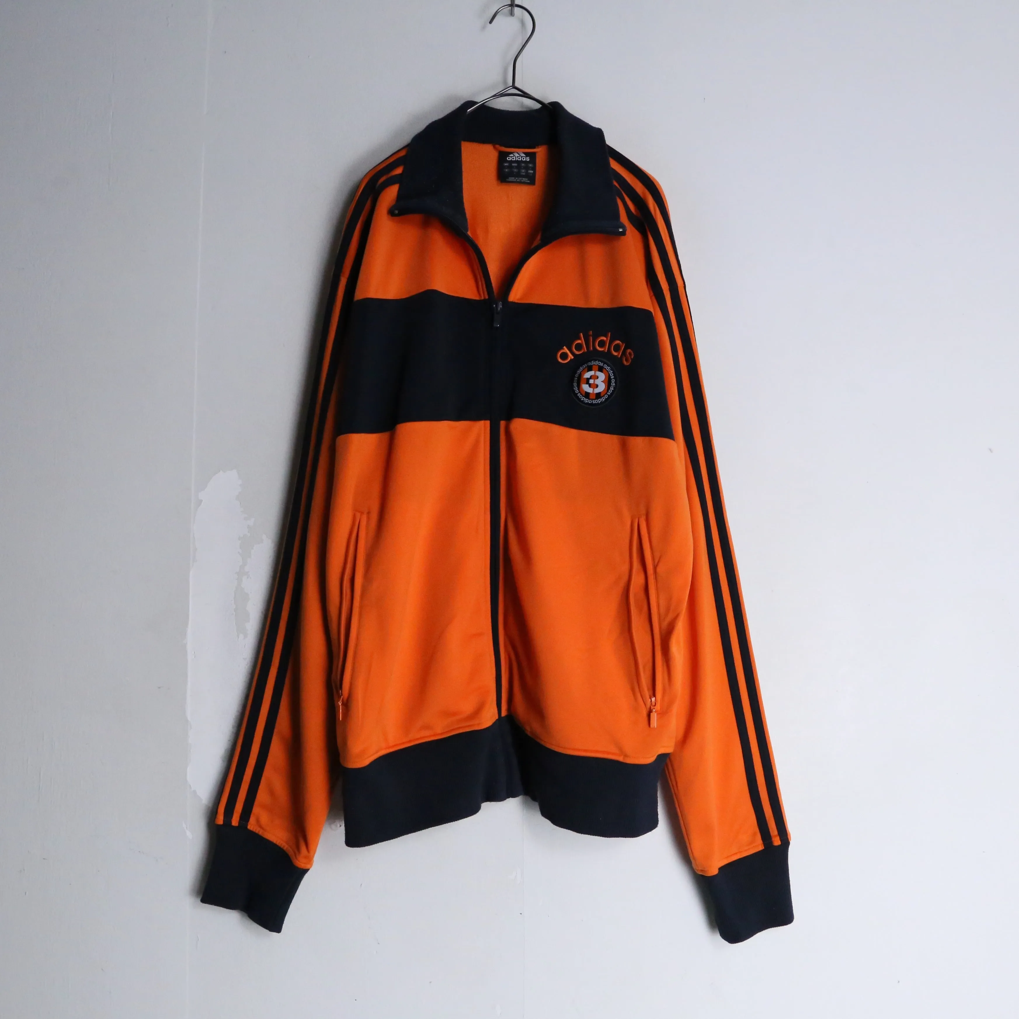 “adidas” orange×black track jacket