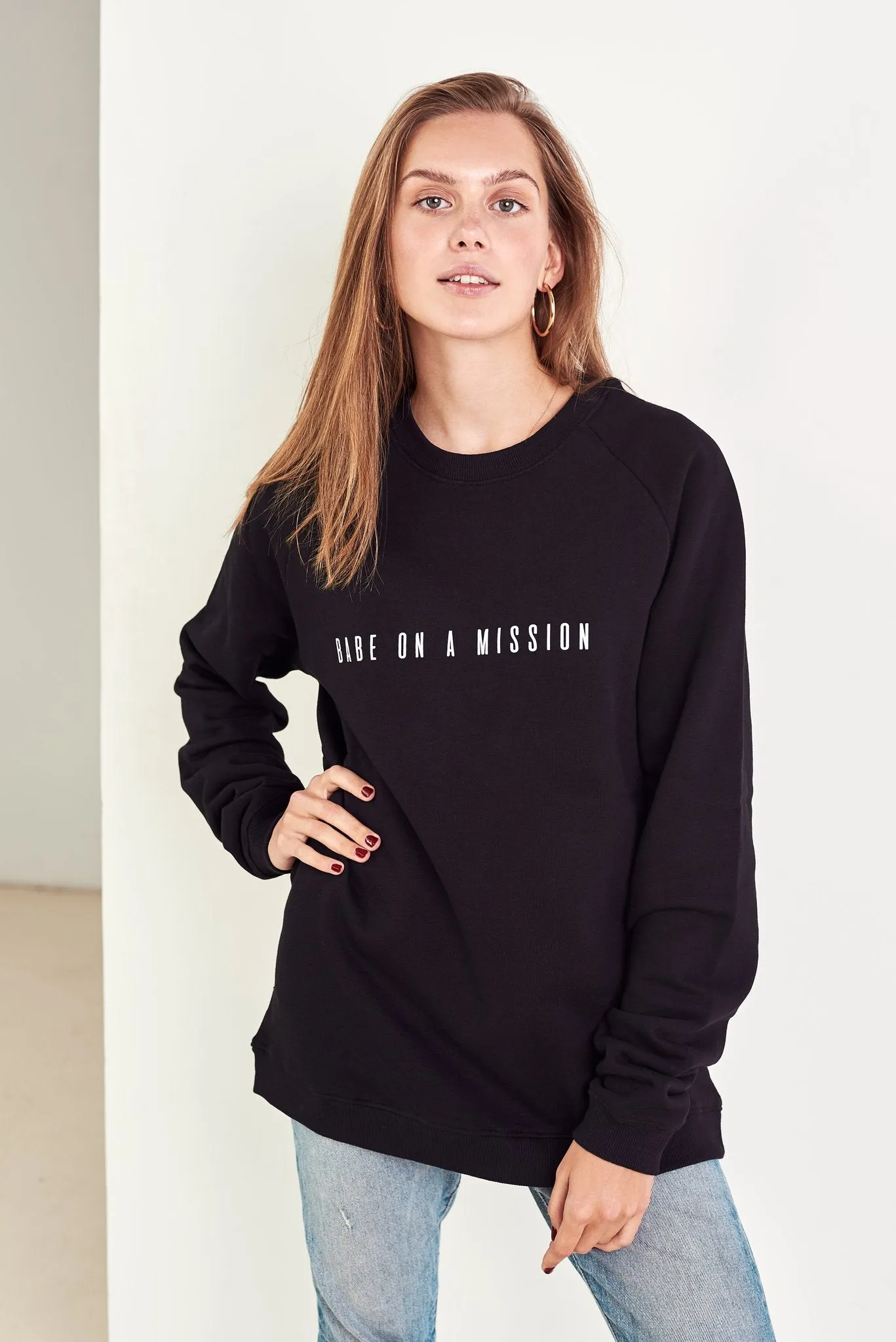 BABE ON A MISSION Jumper in Black