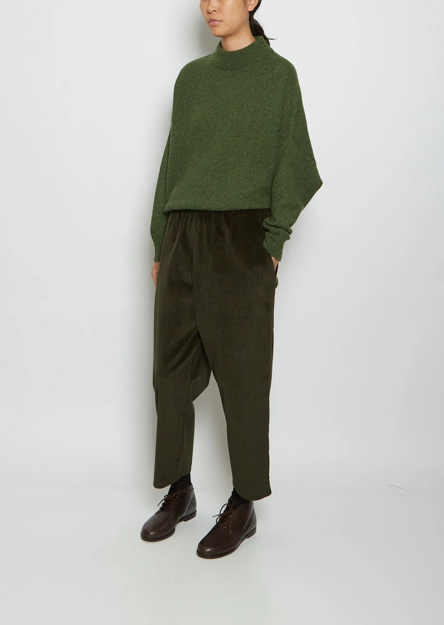 Carrot Cashmere Corduroy Pants