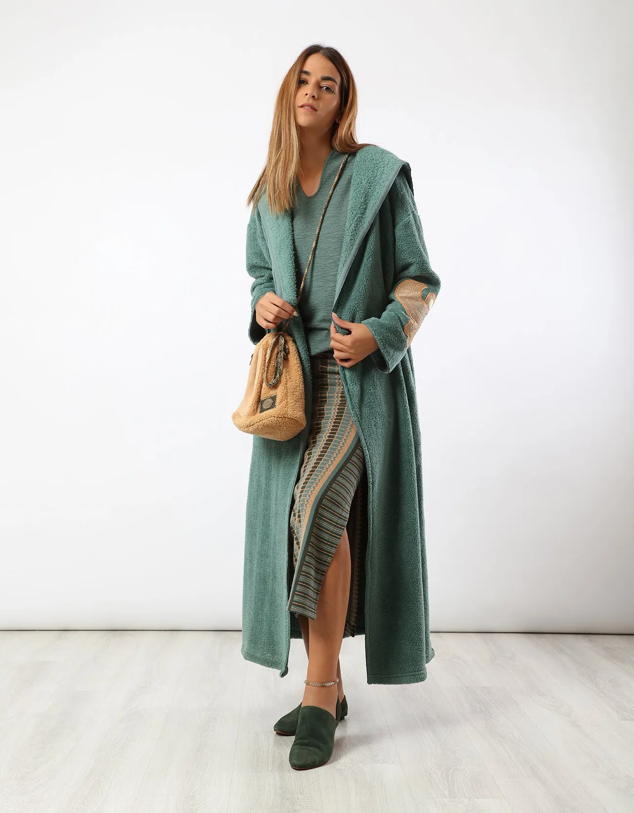 Embroidery hooded fur coat