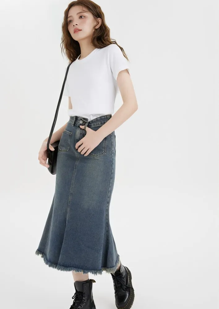 FRINGE HEM DENIM SKIRT