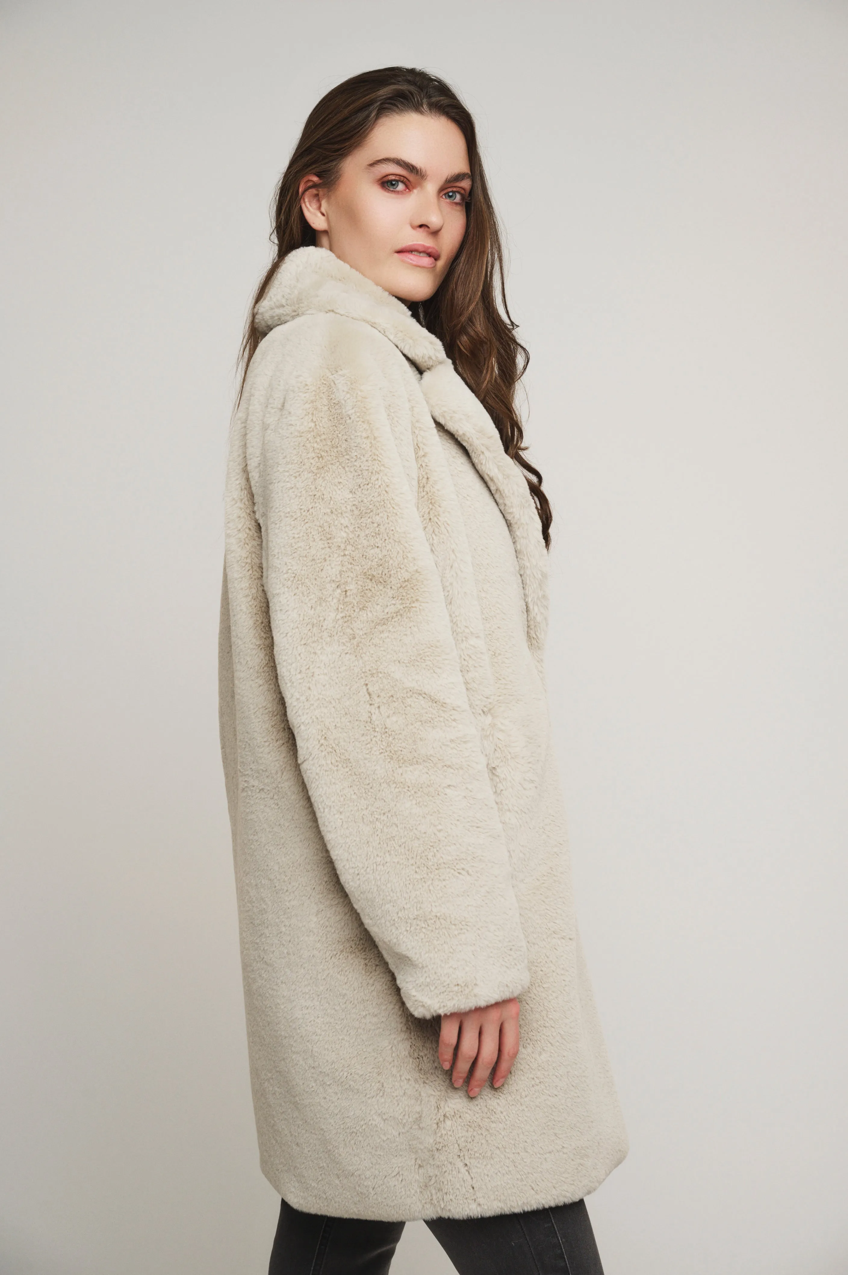 GEPPE MIDI LENGTH FAUX FUR JACKET BIRCH