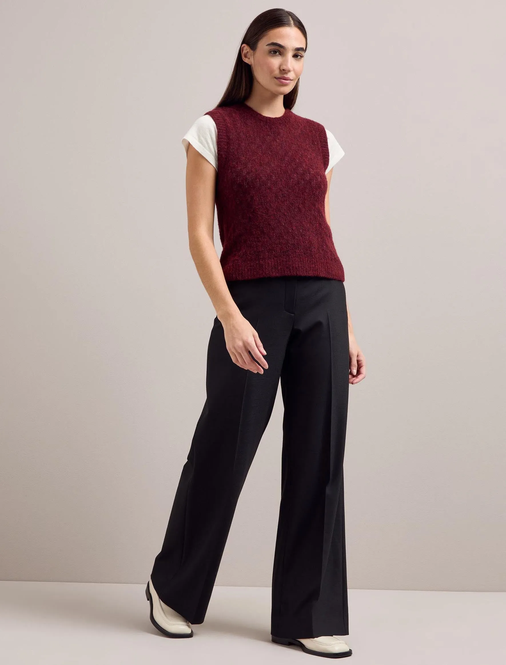 Jeanette Alpaca Sleeveless Jumper - Burgundy