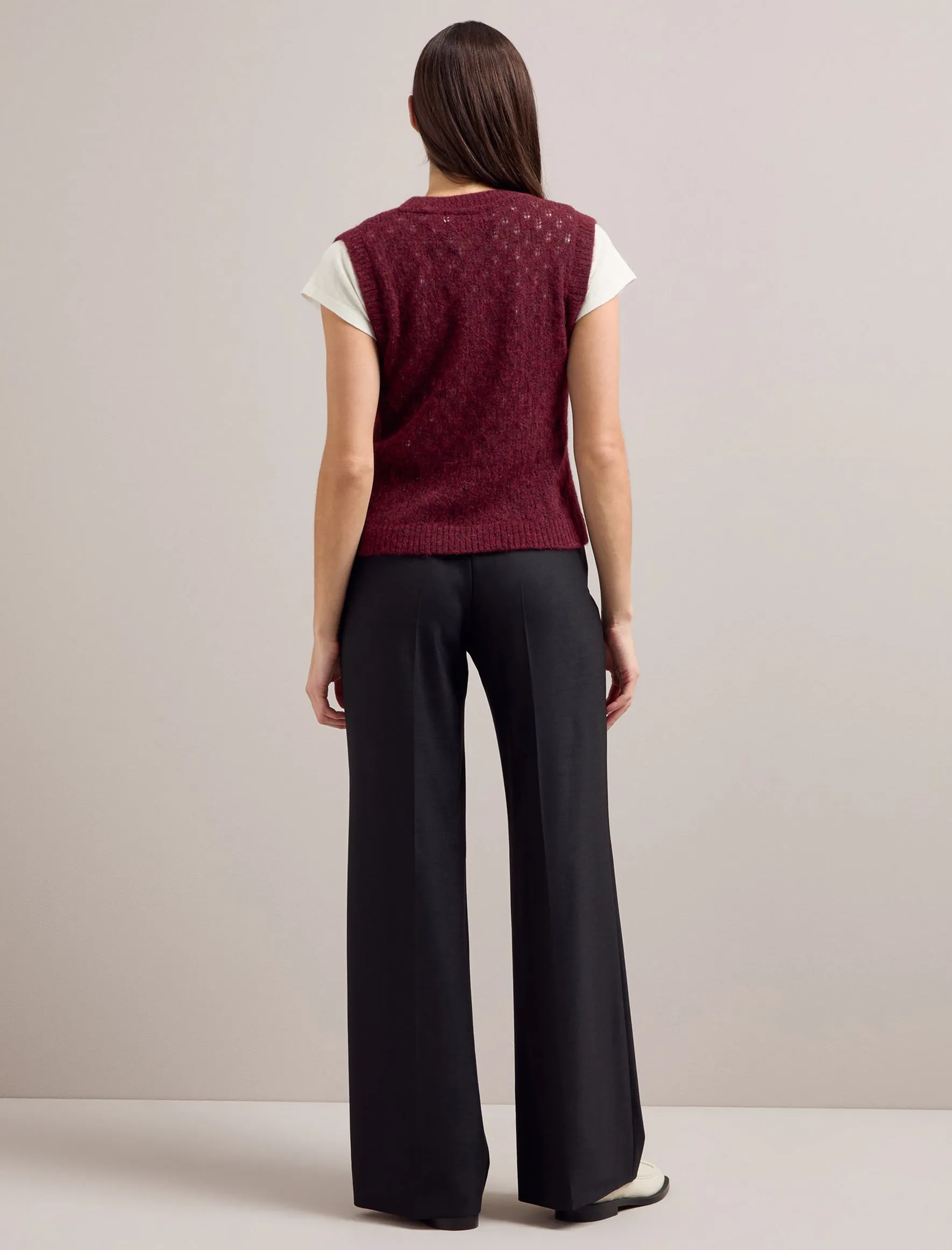 Jeanette Alpaca Sleeveless Jumper - Burgundy