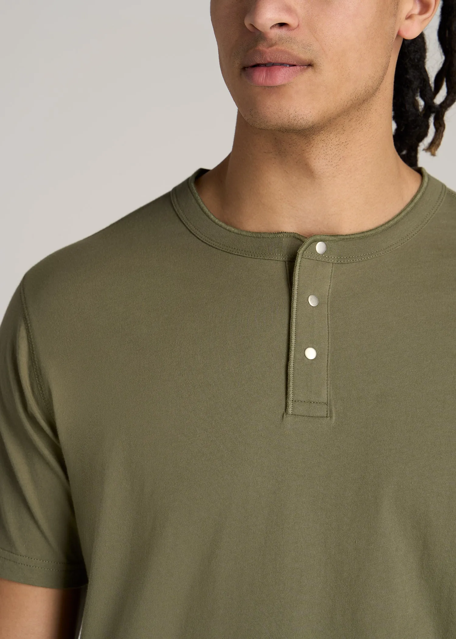 LJ&S REGULAR-FIT Jersey Henley Tee for Tall Men in Vintage Moss Green