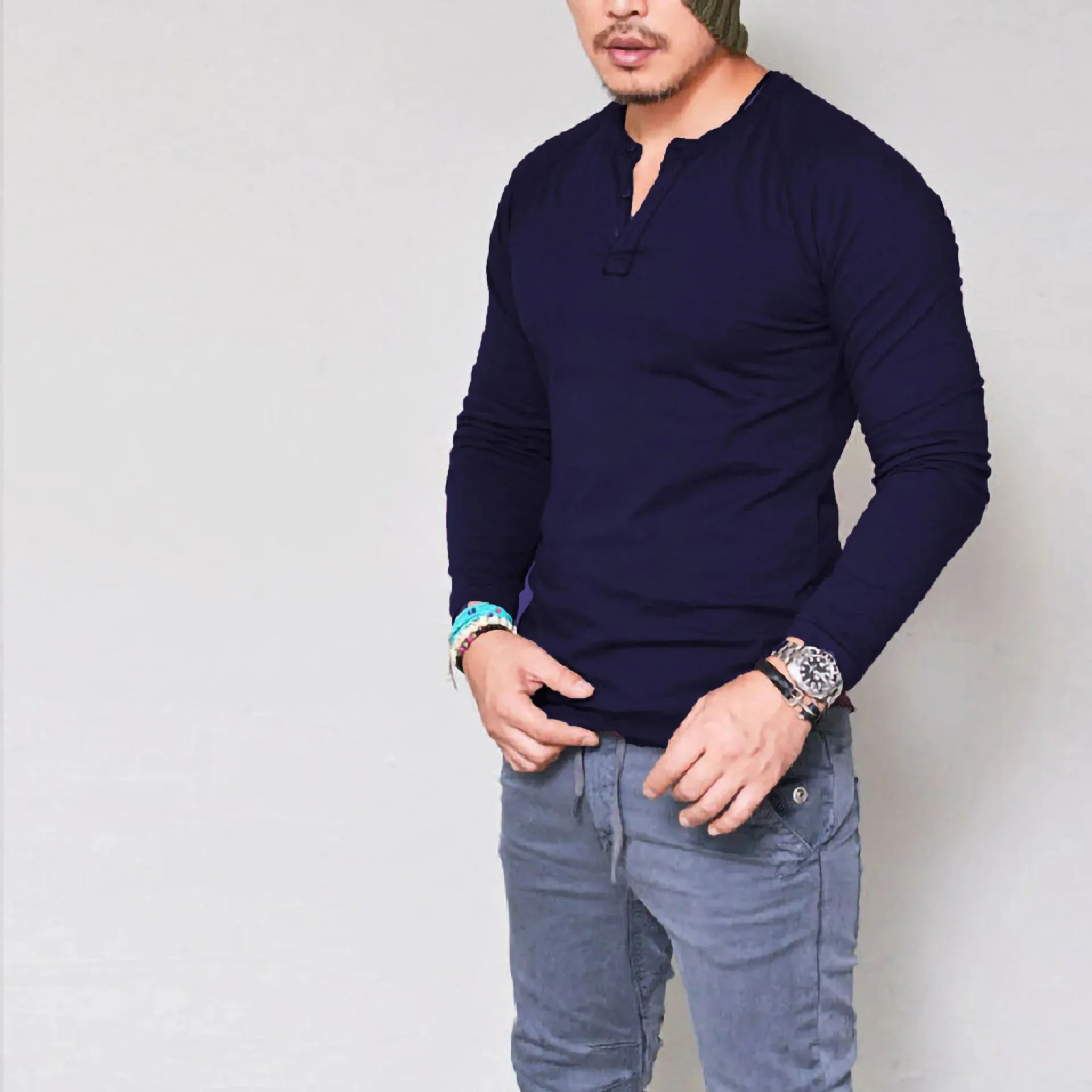 LONG SLEEVE V-NECK COTTON T-SHIRT