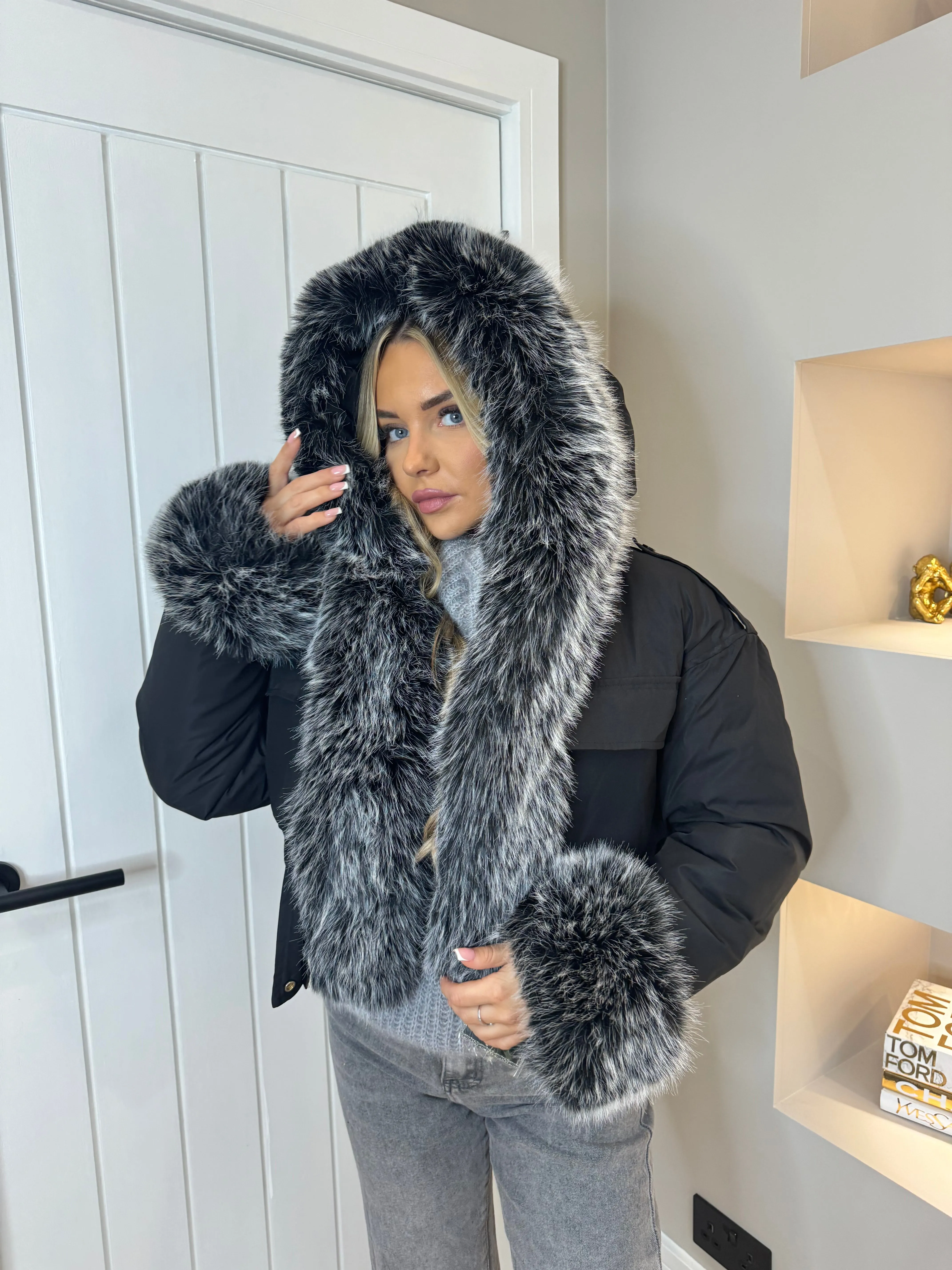 Lydia faux fur coat