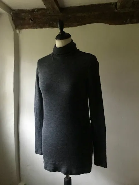 Merino Roll Neck Jumper