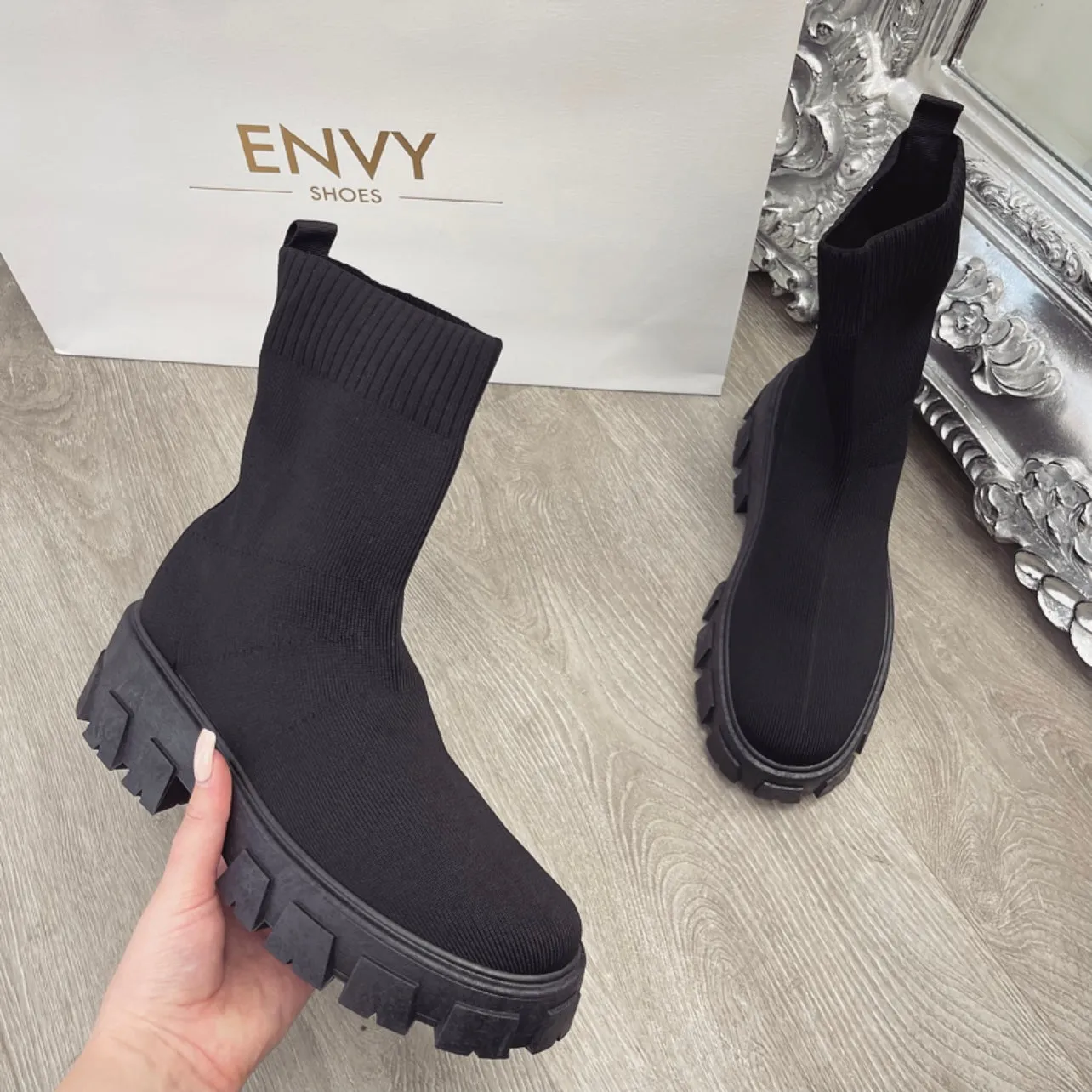 PERI BLACK CHUNKY SOLE SOCK ANKLE BOOTS