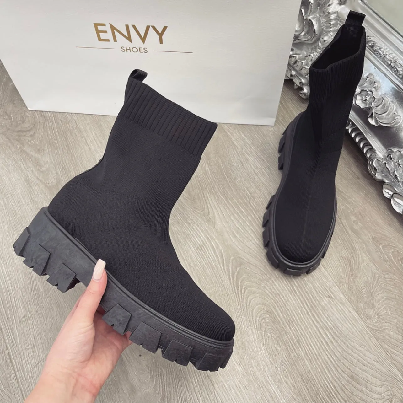 PERI BLACK CHUNKY SOLE SOCK ANKLE BOOTS