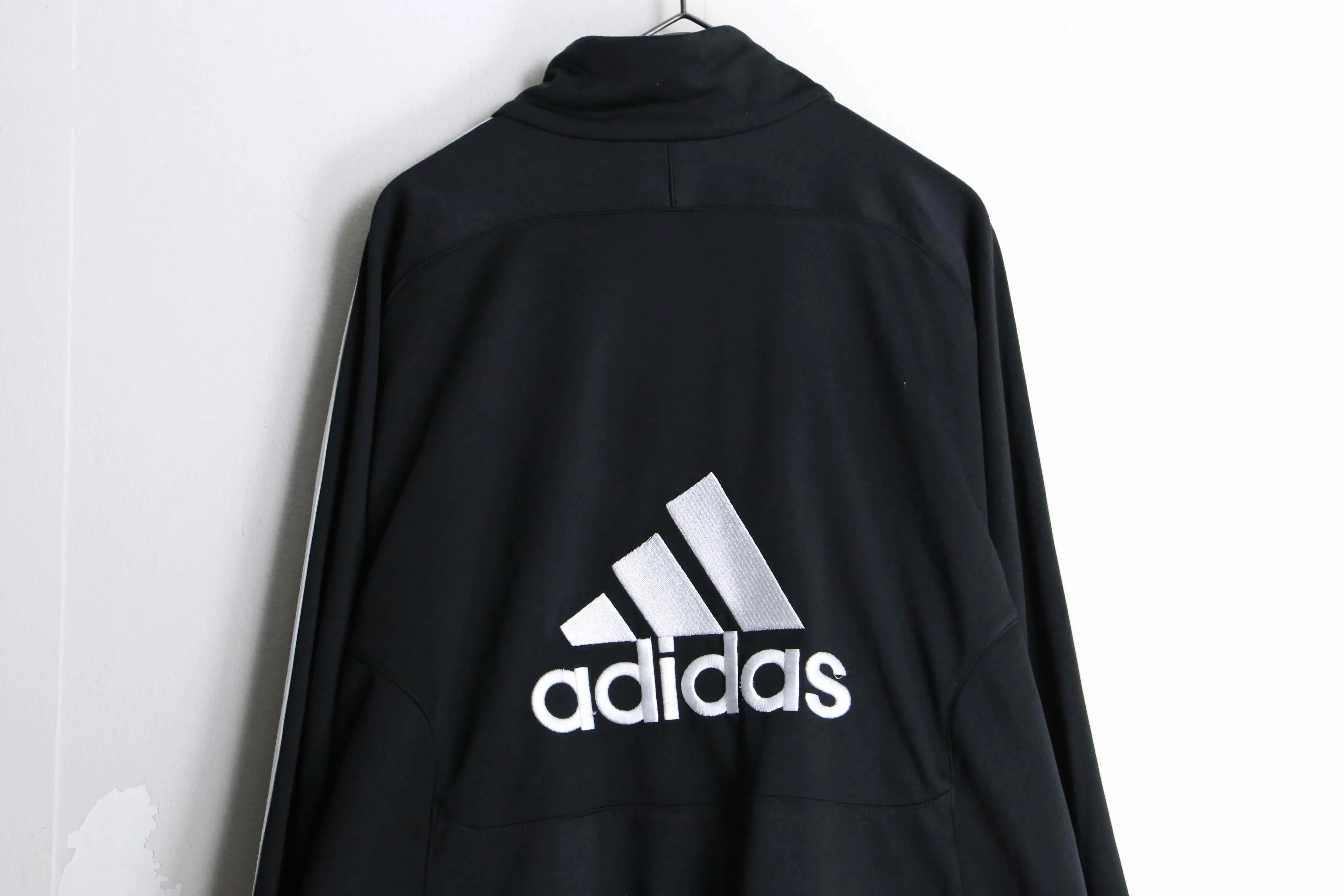 "adidas" back performance logo track jacket