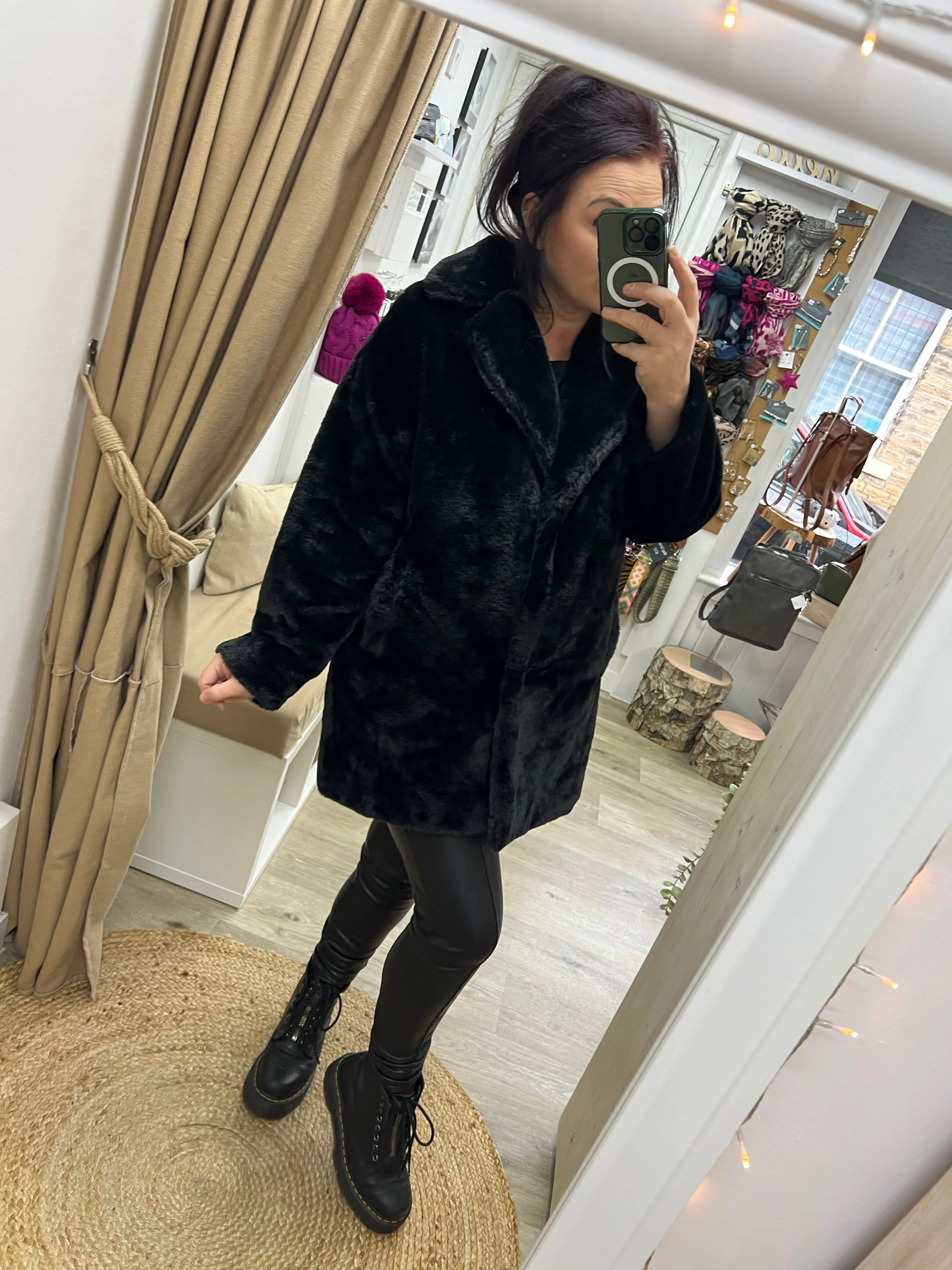 Short Faux Fur Coat - Black