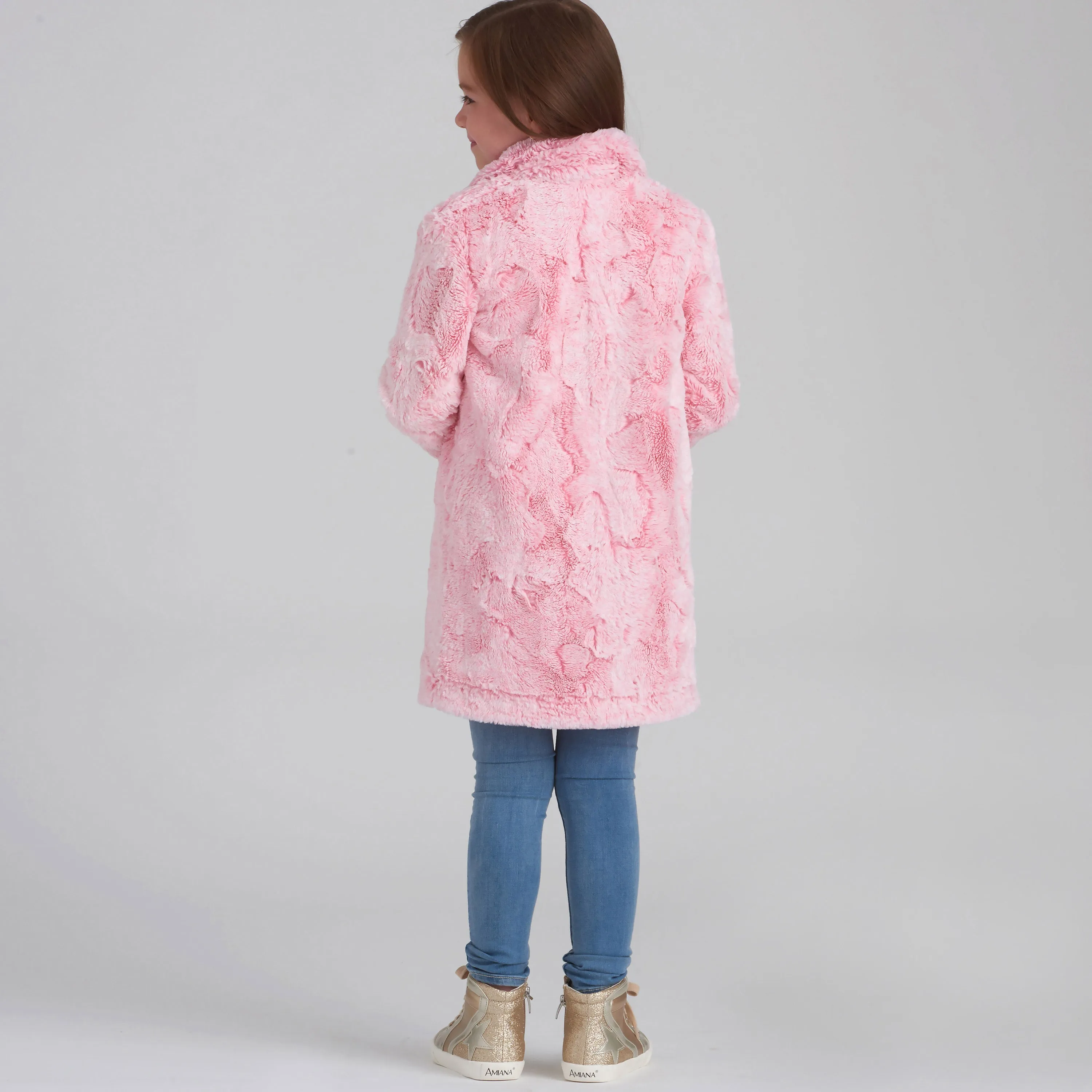 Simplicity Pattern 9027 Children's & Girls' Lined Coat