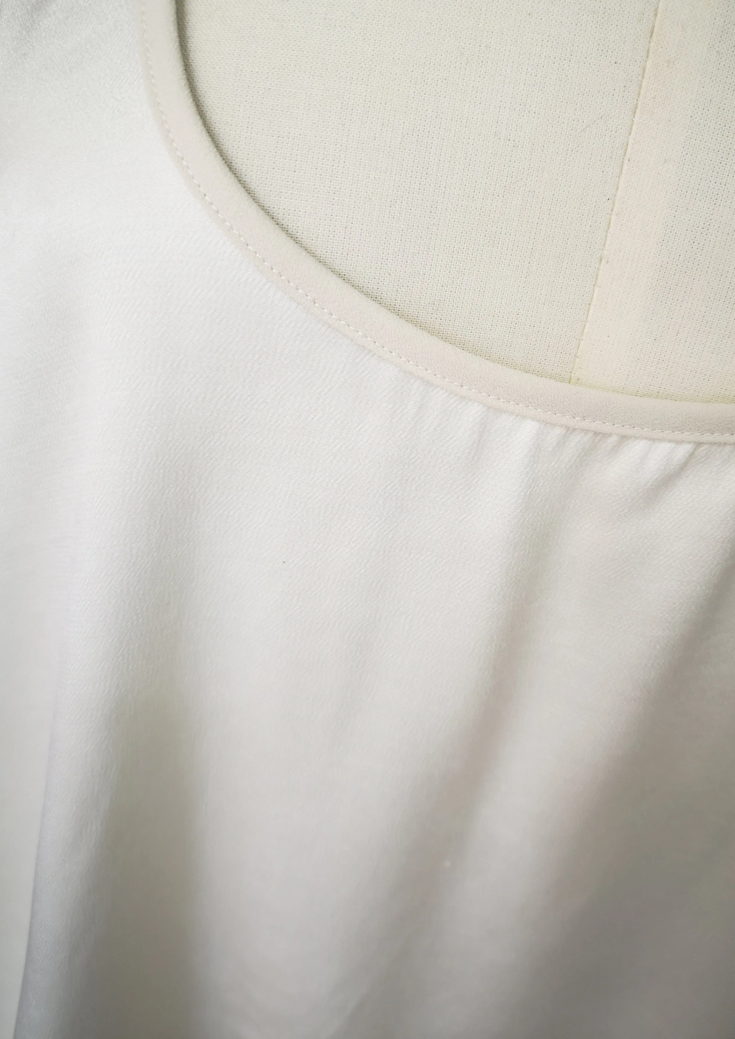 TANK TOP - SILKY RAYON SATIN white shiny