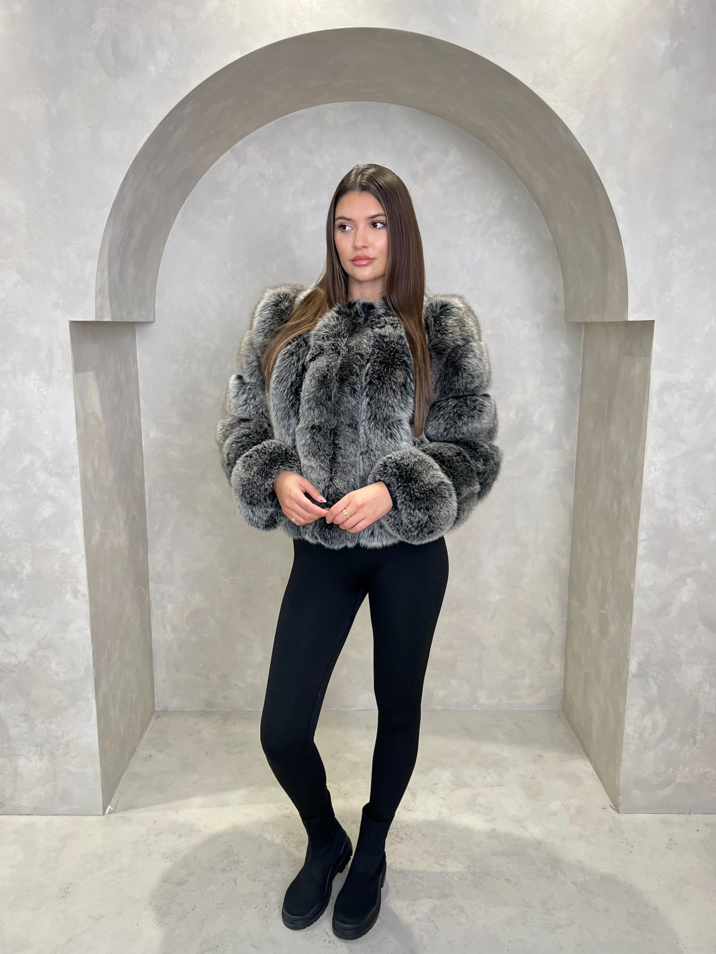 Two Tone Luxury Fur Vertical Pelt Coat