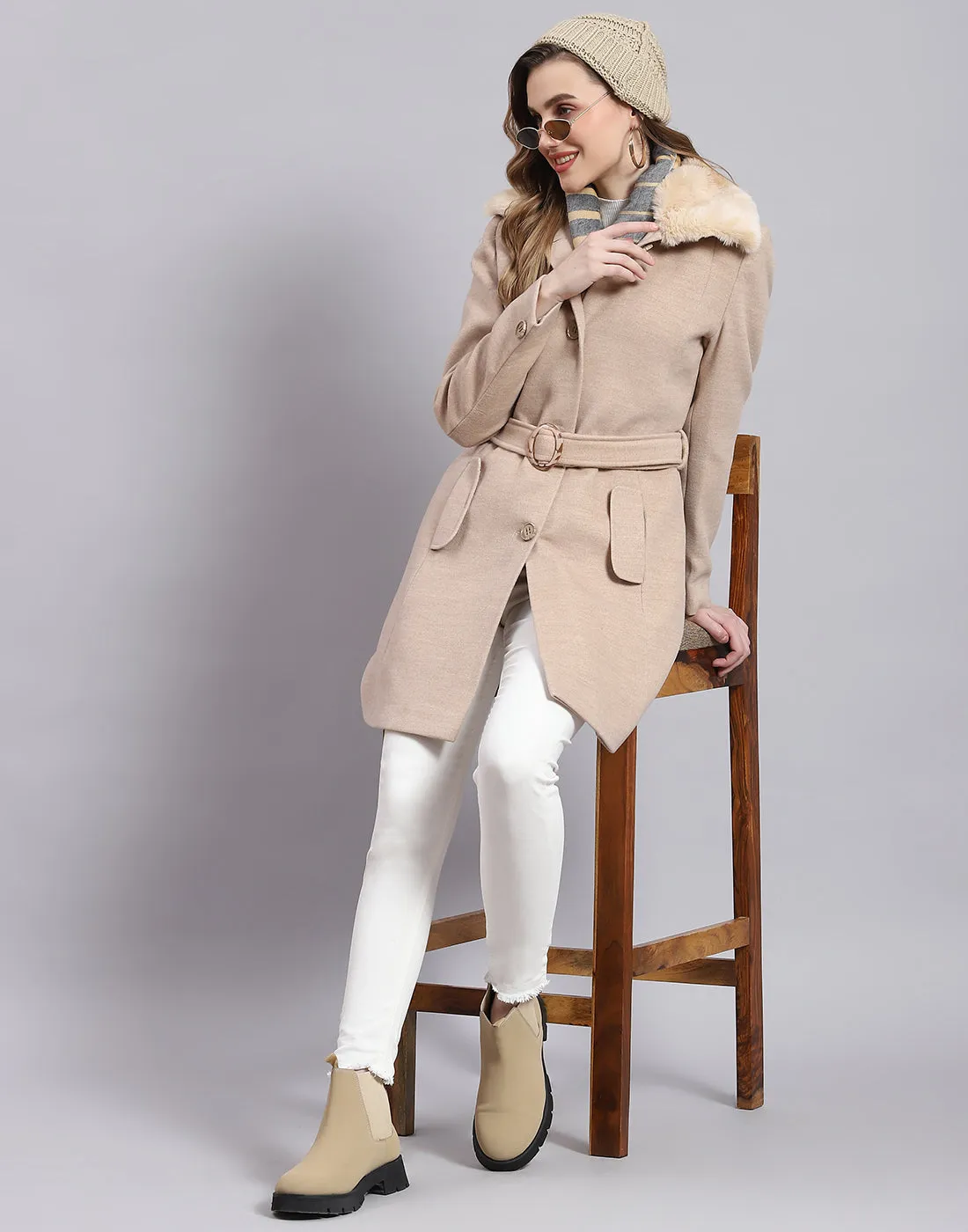 Women Beige Solid Collar Full Sleeve Coat