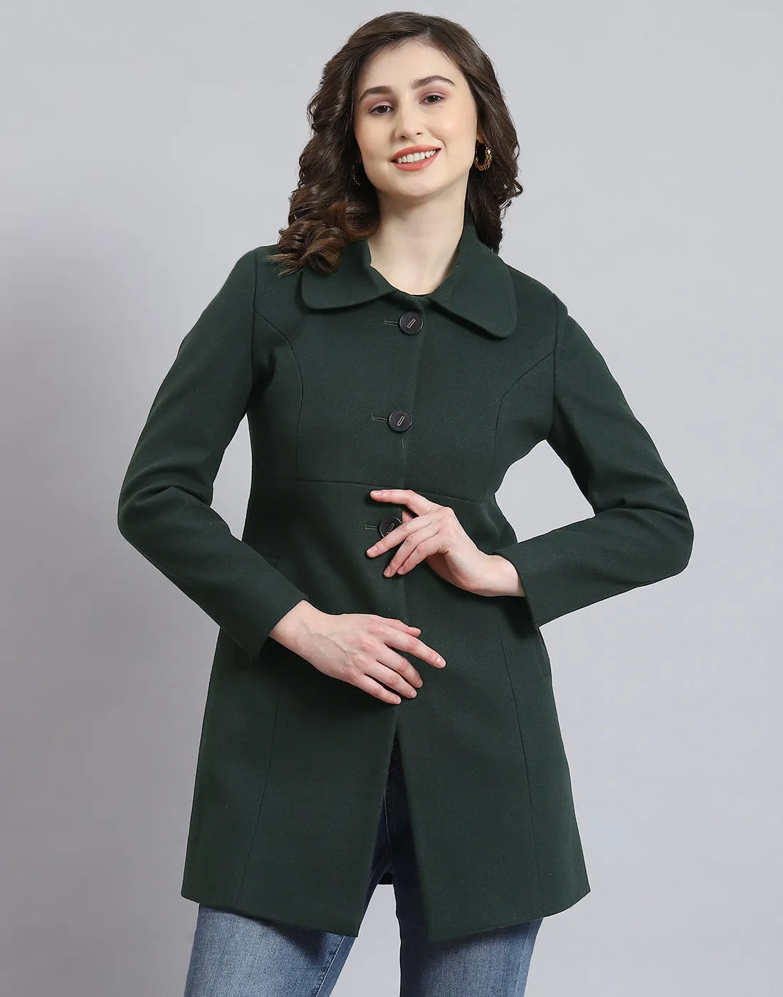 Women Green Solid Collar Full Sleeve Coat