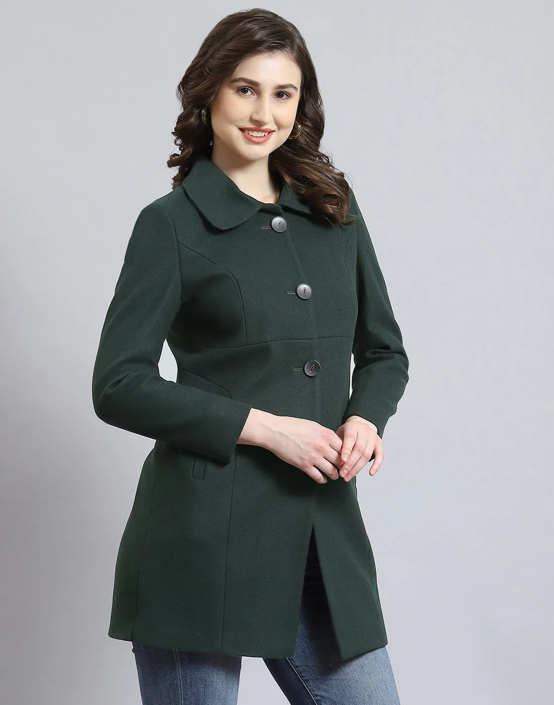 Women Green Solid Collar Full Sleeve Coat