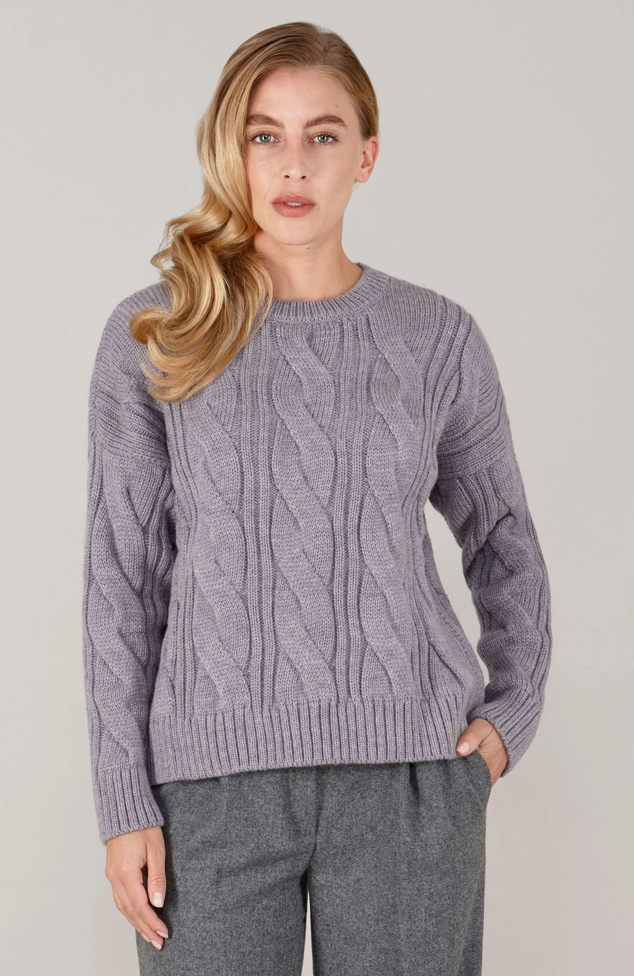 Womens Chunky Merino Wool Cable Jumper